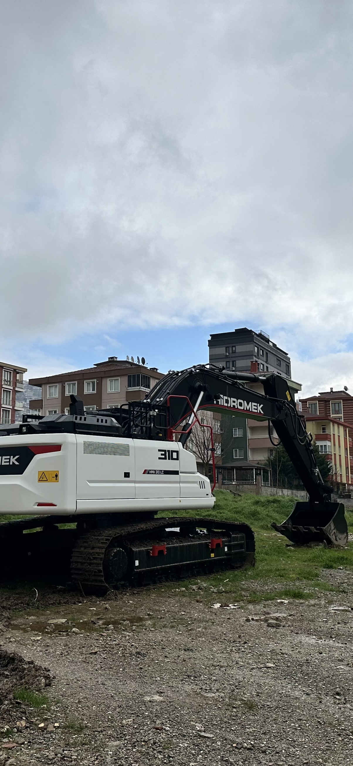 Hidromek 310